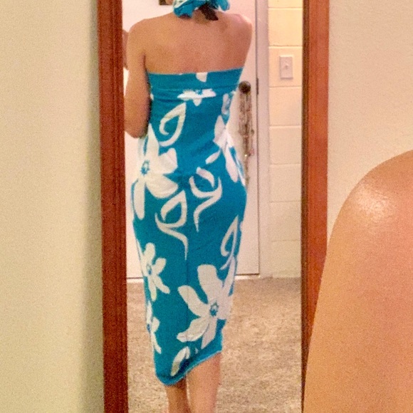 Sarong swim cover up- Tahitian - Picture 7 of 7